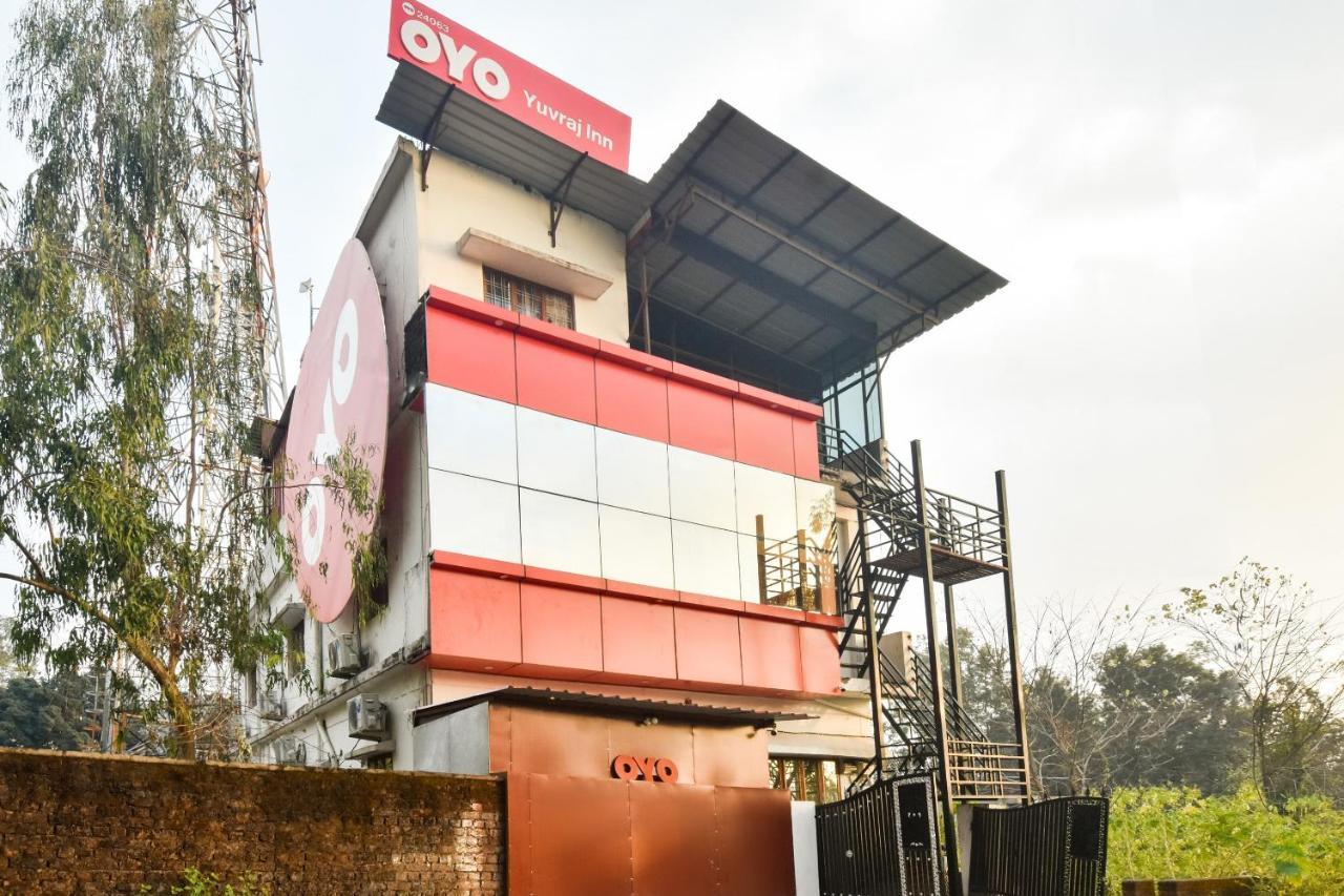 Oyo Flagship Yuvraj Inn Rajpur Bagian luar foto